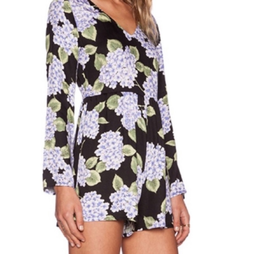 Romper in Minkpink - Picture 2 of 5